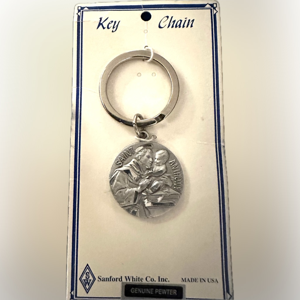 New Nwt Sanford White Co. Pewter St. Anthony Silver Key Fob Chain Ring Medallion